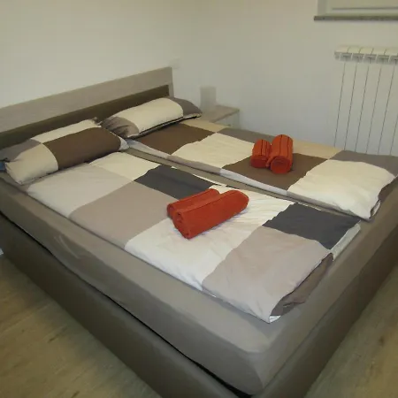 Apartma Melinc * بوويتش